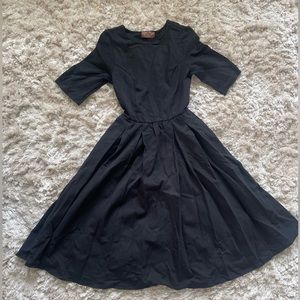 SexyModest Black dress Medium